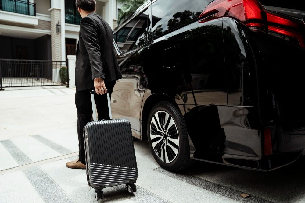 Fast and Reliable Nearby Cabs for Everyday Travel
